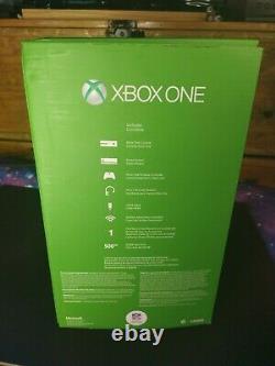Brand New! Sealed! Microsoft Xbox One 500GB Black Console! 2 Games! 7UV-00077