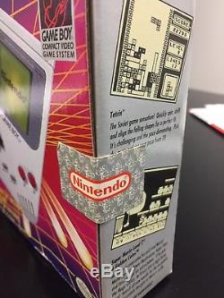 FACTORY SEALED Original Nintendo GameBoy System Game Boy DMG-01
