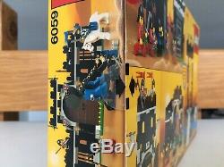 LEGO Vintage Black Knights Castle Knights Stronghold Set New Sealed Box 6059