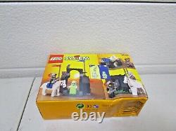 Lego System / Castle 6034 Black Monarch's Ghost Glows Sealed New Damaged Box