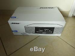 NEW SEALED Bose Wave Music System IV CD PLAYER Radio Alarm PLATINUM SILVER