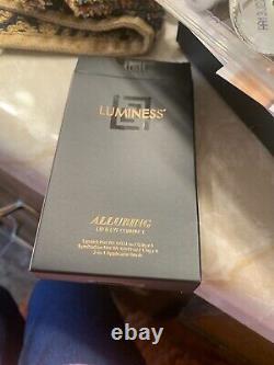 New sealed LUMINESS LEGEND AIRBRUSH MAKEUP SYSTEM- FREE lip palette extra makeup