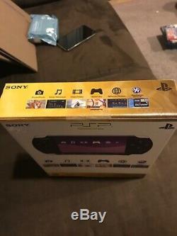 Sony PSP 3000 Piano Black Brand New and Sealed
