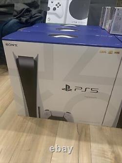 Sony PlayStation 5 Console Disc Version PS5 IN HAND SEALED SHIP TOMORROW