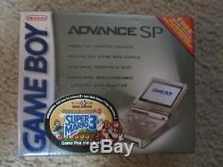 Ultra Rare Toys'R'Us Exclusive Gold gameboy advance sp Brand New Sealed