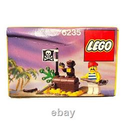 Vintage 1989 LEGO Pirate System Set#6235 Buried Treasure Legoland, Sealed