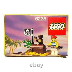 Vintage 1989 LEGO Pirate System Set#6235 Buried Treasure Legoland, Sealed